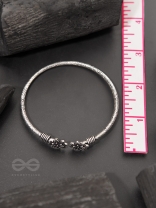 Ups-a-Daisy- Oxidised Bangle Bracelet