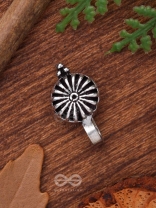 A MYSTIC CHAKRA - OXIDISED PRESS-ON NOSEPIN