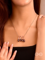 The Caramel Rain- Golden Embellished Necklace With Anti-Tarnish Coating 