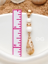 Sand n Pearls- Golden Embellished Earrings
