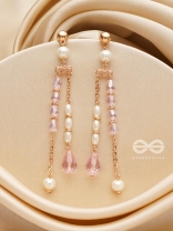 The Lush Grapevine- Golden Pearl Earrings