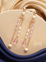 The Lush Grapevine- Golden Pearl Earrings