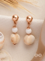 DANCING ON THE BEACH - CUTE DROP EARRINGS