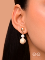DANCING ON THE BEACH - CUTE DROP EARRINGS