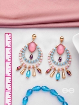 LUSTROUS SKY CIRCLES - GOLDEN DROP EARRINGS 