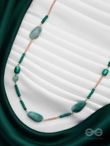 The Mossy Cascade - Bold Golden Neckpiece With Anti-Tarnish Coating 