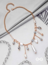 The Rainy Bliss - Casual Pearl Neckpiece With Anti-Tarnish Coating 