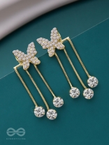 BEEN WINGING IT - GOLDEN SPARKLING EAR JACKETS