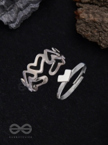 LOVE PUZZLE - SET OF 2 SILVER RINGS