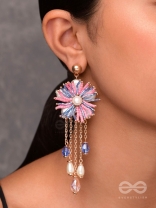 SPRINGTIME SPARKLING SWINGS - CUTE STATEMENT EARRINGS