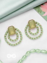 THE WHISPERS OF CRYSTAL - GOLDEN BEADED EARRINGS (GREEN)