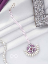 MUKHASHRI - FILLED WITH BEAUTY - STONES, CUTDANA AND BEADS EMBROIDERED MAANGTIKA