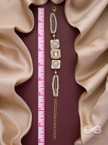 THE GLEAMING ORBITS - GOLDEN EMBELLISHED BRACELET