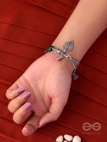 JUNGLE JIVE - OXIDISED EMBELLISHED BRACELET