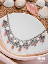 BUTTERFLY GROOVES - STATEMENT SILVER NECKPIECE