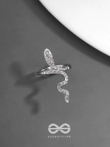 STUDDED SLYTHERIN - STATEMENT SILVER RING (ADJUSTABLE)