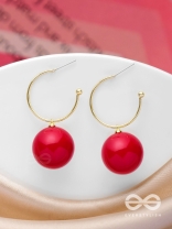 JINGLE BELL RADIANCE - GOLDEN AND RED EMBELLISHED PEARL EARRINGS
