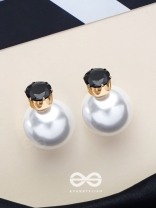 A MYSTIC PEARL - GOLDEN EMBELLISHED EARRINGS (BLACK)