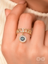 Bedazzled Gaze - Golden Embellished Charm Ring (Adjustable)