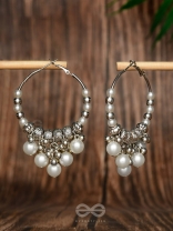 Stardust Pearl - Oxidized Pearl Hoop Earrings