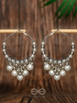Stardust Pearl - Oxidized Pearl Hoop Earrings