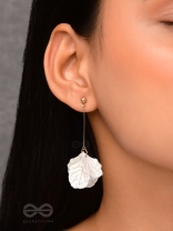 The Snow Petals- Acrylic Earrings 