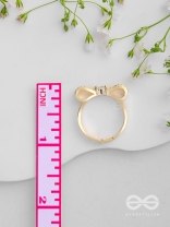 Sparkling Bow Affair - Golden Embellished Ring 