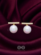 Modern Grace - Golden Embellished Ear Jackets