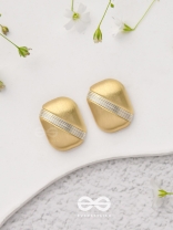 Classy Blocks - Golden Stud Earrings
