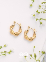 Twist N Turns - Golden Earrings