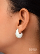 Shining Crescents - Holographic Acrylic Earrings (White)