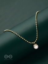 Darling Droplet - Pearl  Pendant