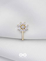 The Gorgeous Bloom - Golden Cubic Zirconia  NoseRing (NON-PIERCING)