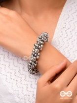 The Moon-Drenched Melody - Oxidised Bracelet 