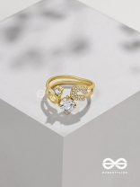 The Dreamy Dazzle - Golden Embellished Ring (Adjustable)