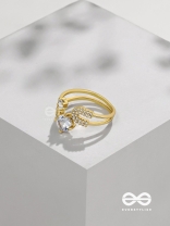 The Dreamy Dazzle - Golden Embellished Ring (Adjustable)