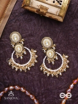 Suvarnkantika – Golden radiance – Gold toned, Kundan embellished earrings with pearl and bead danglers