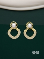 Celestial Pearls- Elegant pearl earrings