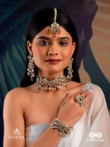 SUNDARA SHOBHA - BEAUTIFUL RADIANCE- ELEGANT MANGTIKA SURROUNDED BY SPARKLING STONES, DELICATE PEARLS AND LIGHT GREEN BEADS