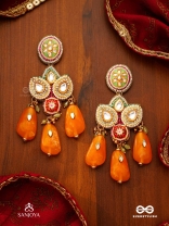 VASANTINI - SPRING’S BEAUTY - GRAND KUNDAN EARRINGS WITH PEARLS, BEADS AND GEM FRINGES