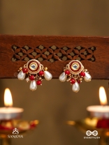 VARSHA - PEARL RAIN- MINIMAL STRINGED KUNDAN EARRINGS WITH LUSTROUS PEARL DROPLETS