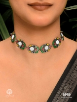 HERITAGE HALO - FLORAL MOTIF OXIDISED CHOKER