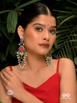 NAVRANG LOOP – STATEMENT ENAMEL EARRING
