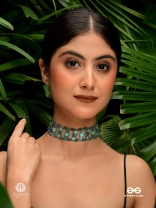 BLUE BLOOM - INTRICATE TURQUOISE BEAD CHOKER