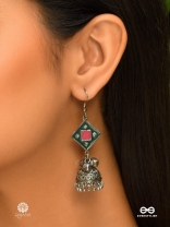 FOLK FLAIR – ENAMELLED OXIDISED JHUMKA WITH DOME DROP