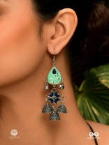 BLUE BLOOM – TEARDROP ENAMELLED OXIDISED EARRING 