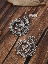 The Elegant Hypnosis - Tiny Trinket Earrings 