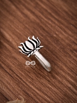 The Little Lotus Non-piercing Boho Nosepin