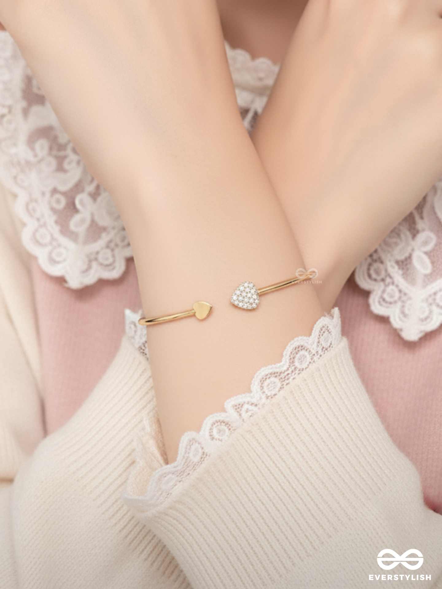 Golden Heart Rhinestone Bracelet