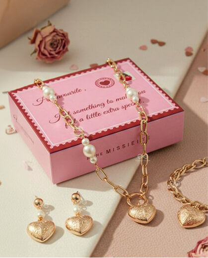 GIFT SETS